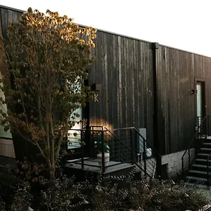 Ironwood Grove, Tiny House Aparthotel