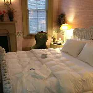 *** Inn Morning Glory United States