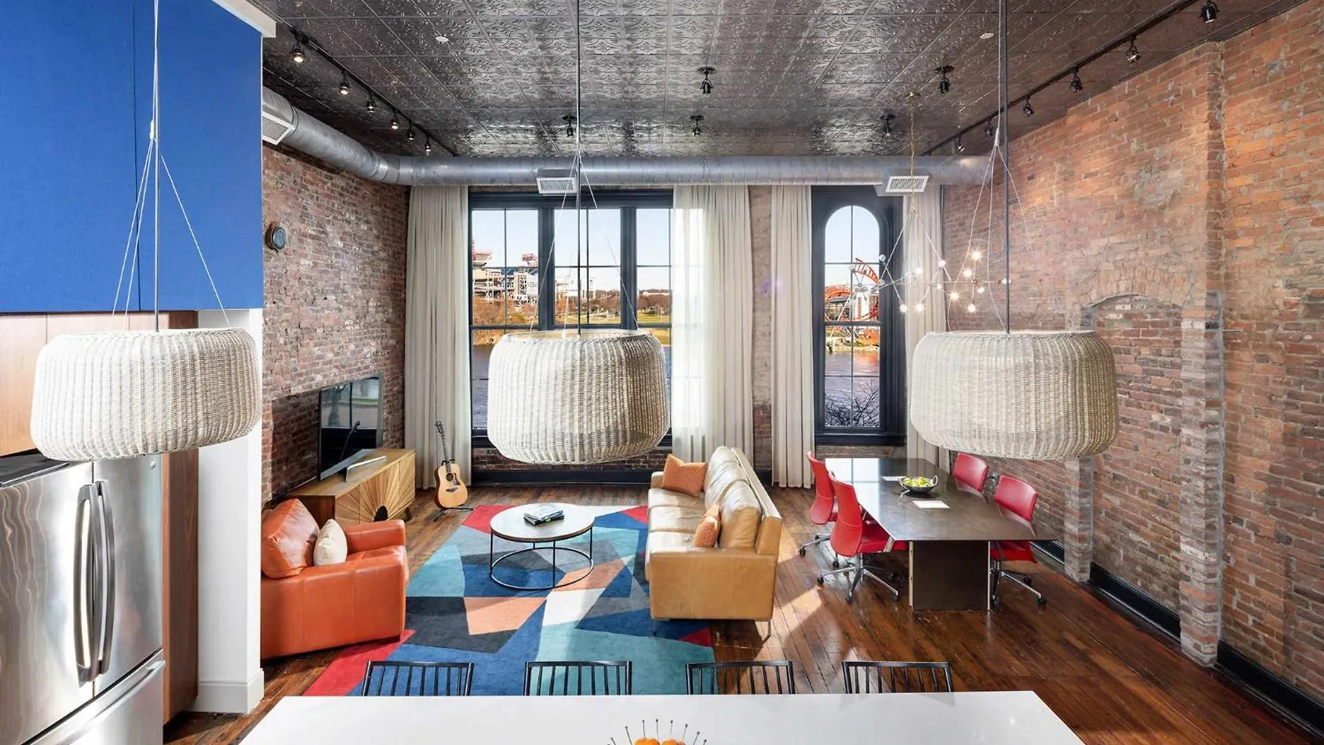 Nashville Riverfront Lofts Aparthotel